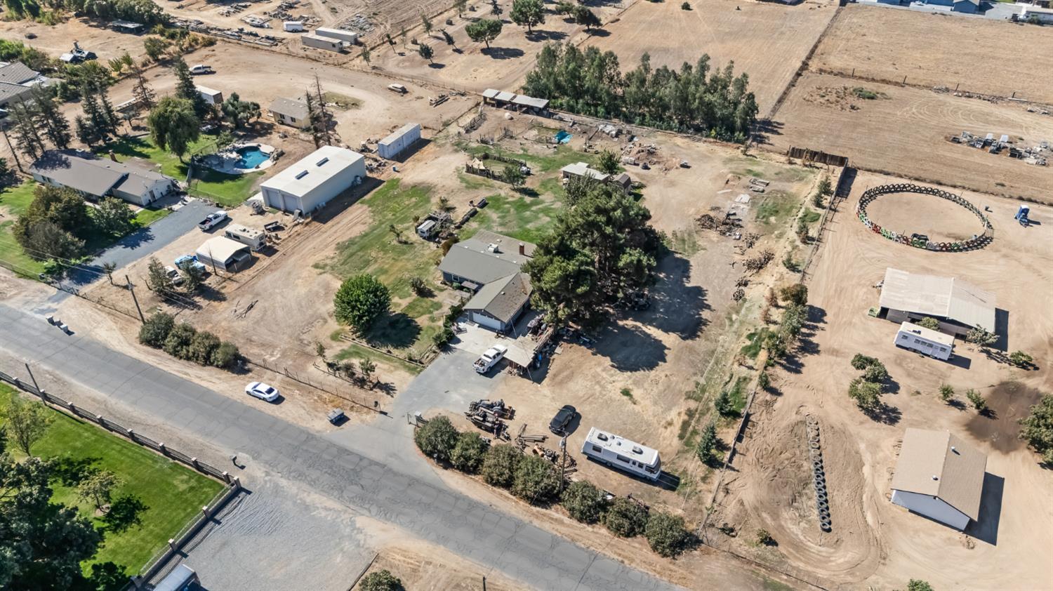 2347 N Ring Ave, Fresno, CA 93723