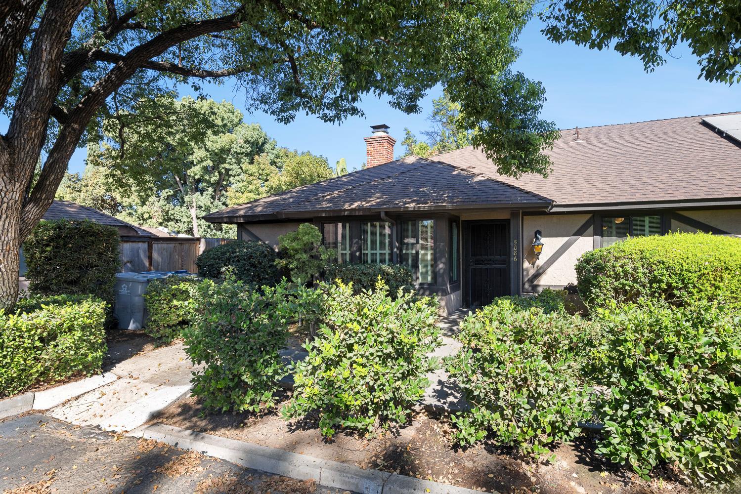 5086 N Forkner Ave, Fresno, CA 93711