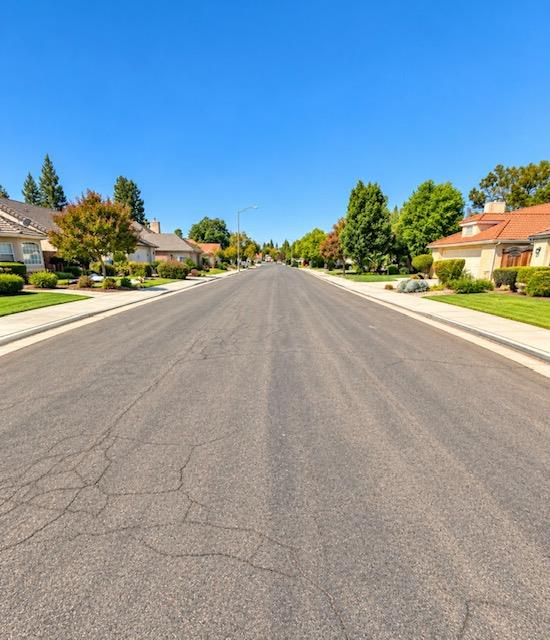 2173 E Ryan Ave, Fresno, CA 93720