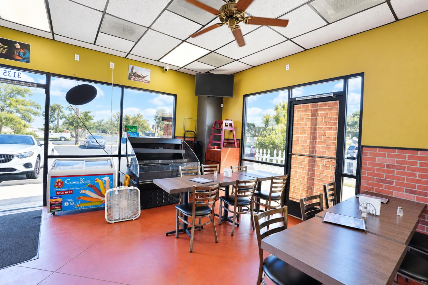 3135 E Central Ave, Fresno, CA 93725