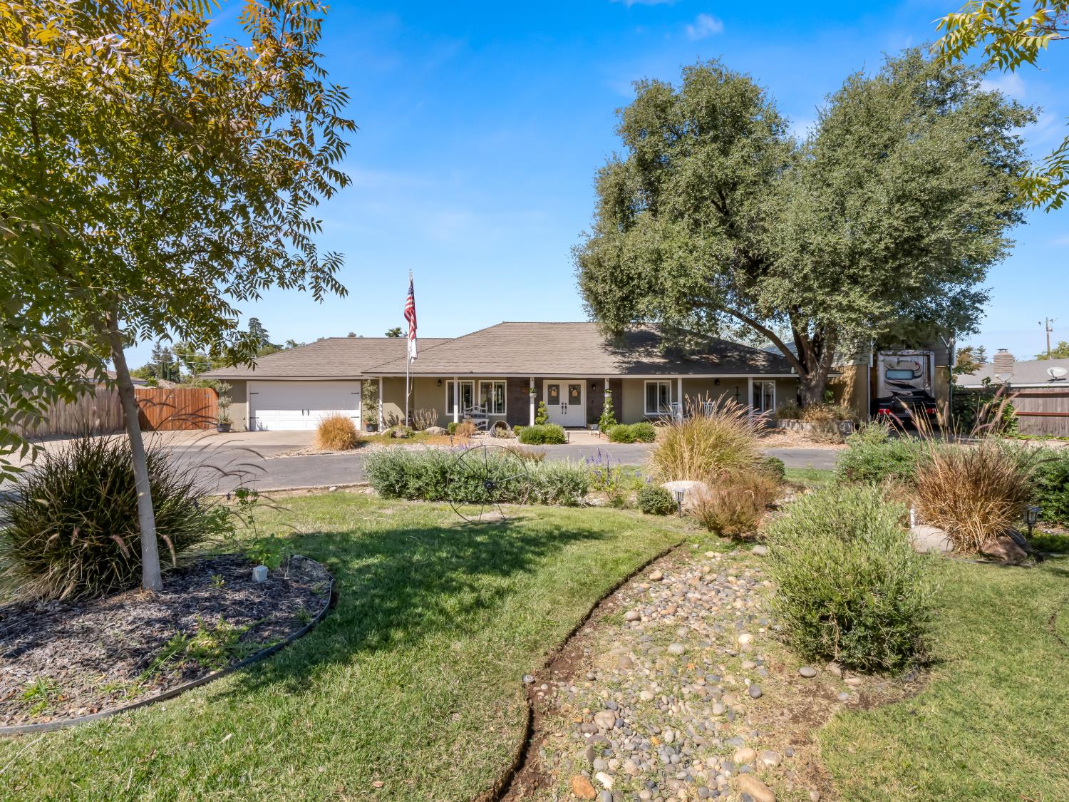 11756 Haven Rd, Madera, CA 93636