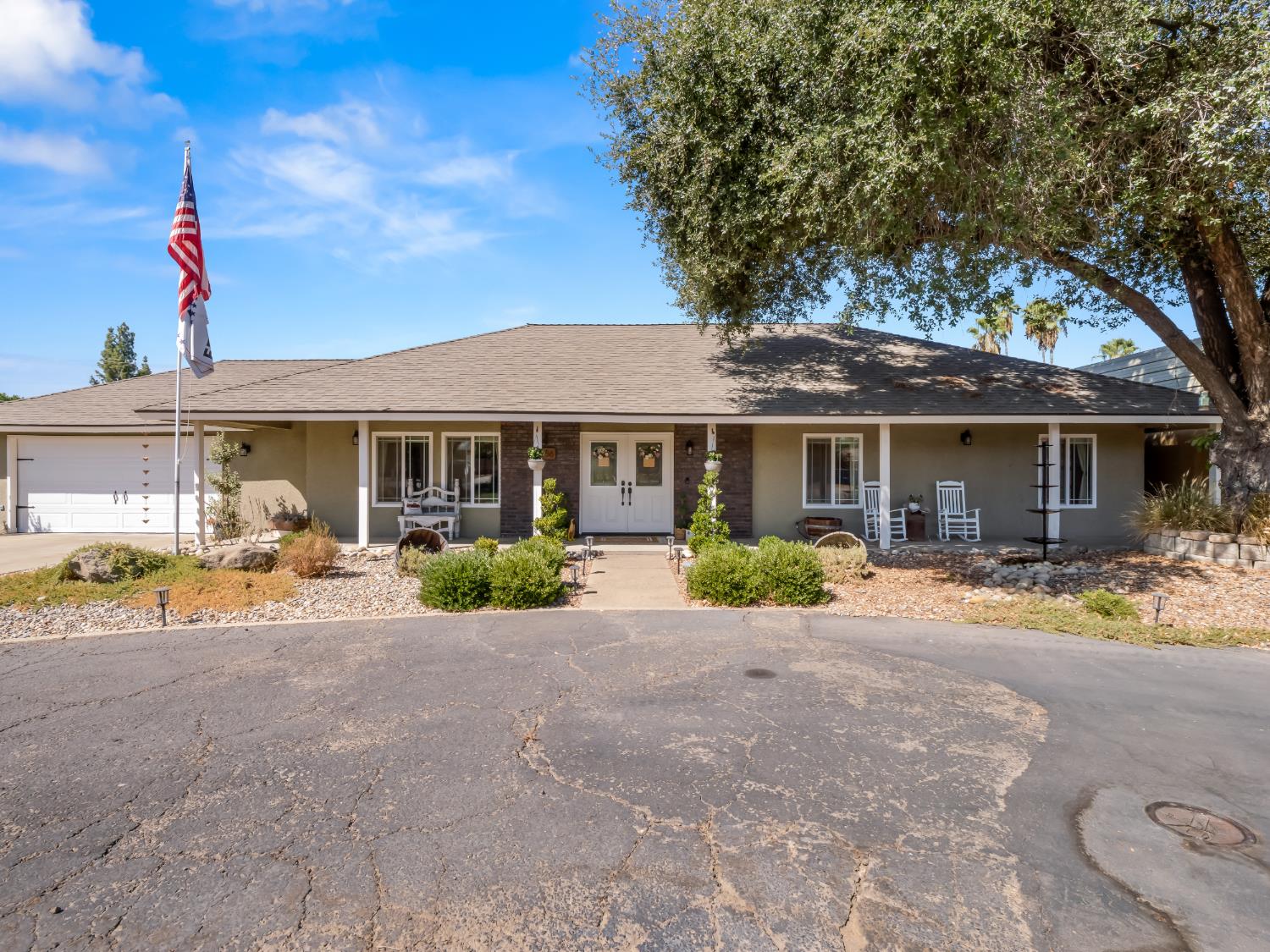 11756 Haven Rd, Madera, CA 93636