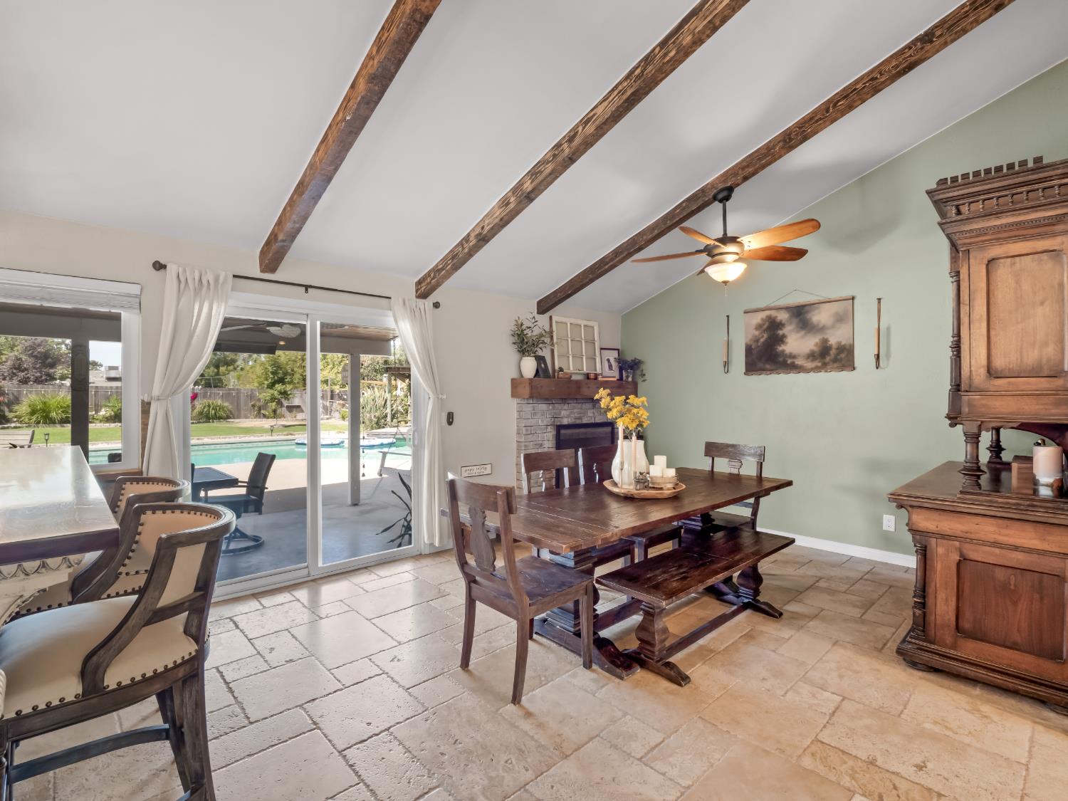 11756 Haven Rd, Madera, CA 93636