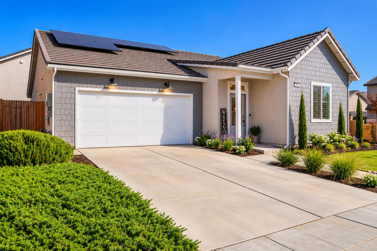 831 Ponderosa Way W, Madera, CA 93636