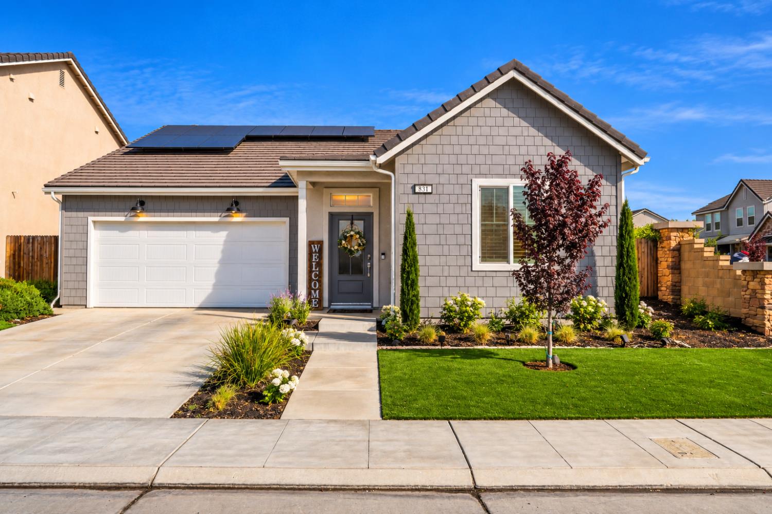 831 Ponderosa Way W, Madera, CA 93636