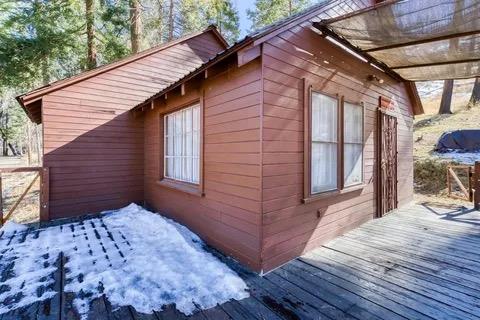 51823 Camp Sierra Street, Shaver Lake, CA 93664