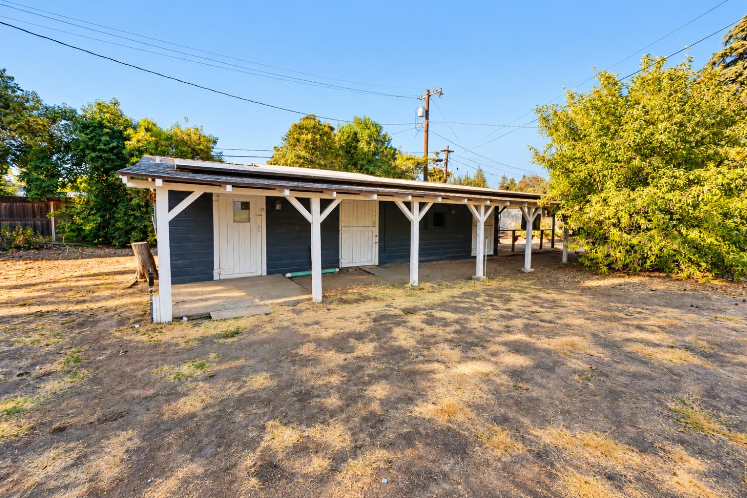 1718 S Inverness Way, Fresno, CA 93727