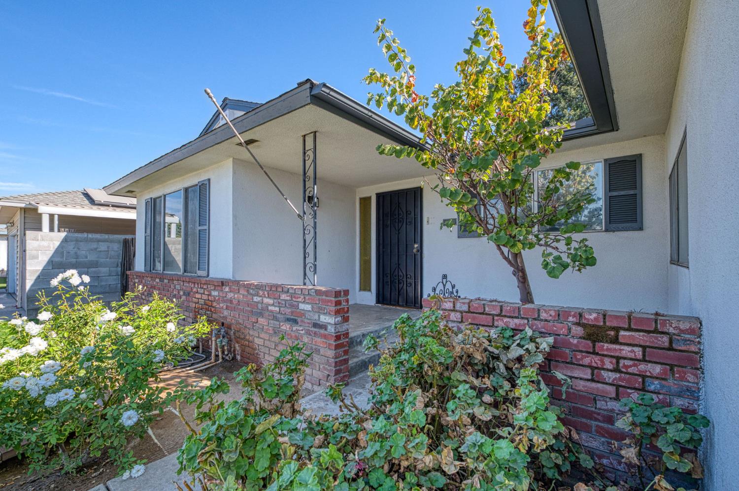 4118 N Ricewood Ave, Fresno, CA 93705