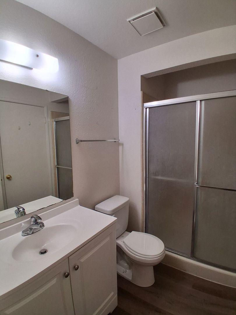 4779 N Cedar Ave #101, Fresno, CA 93726