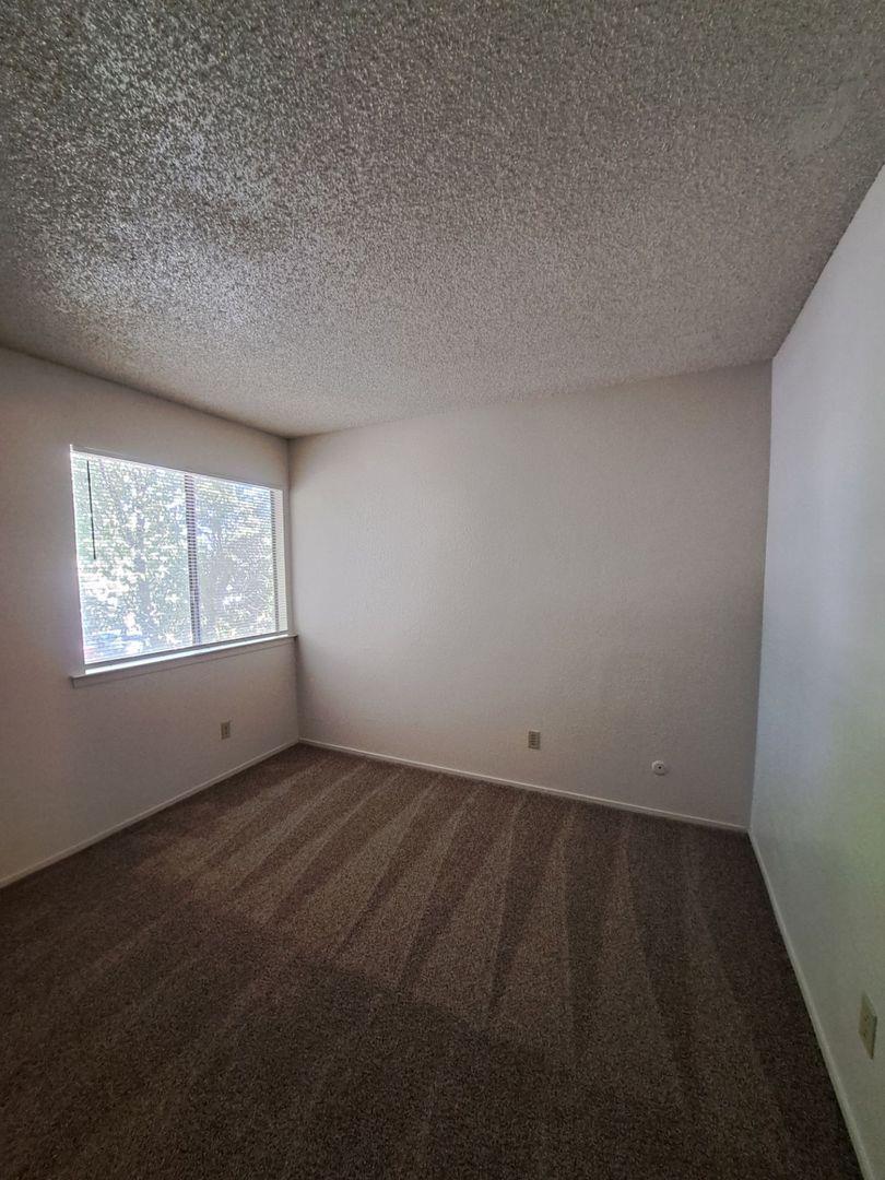 4779 N Cedar Ave #101, Fresno, CA 93726