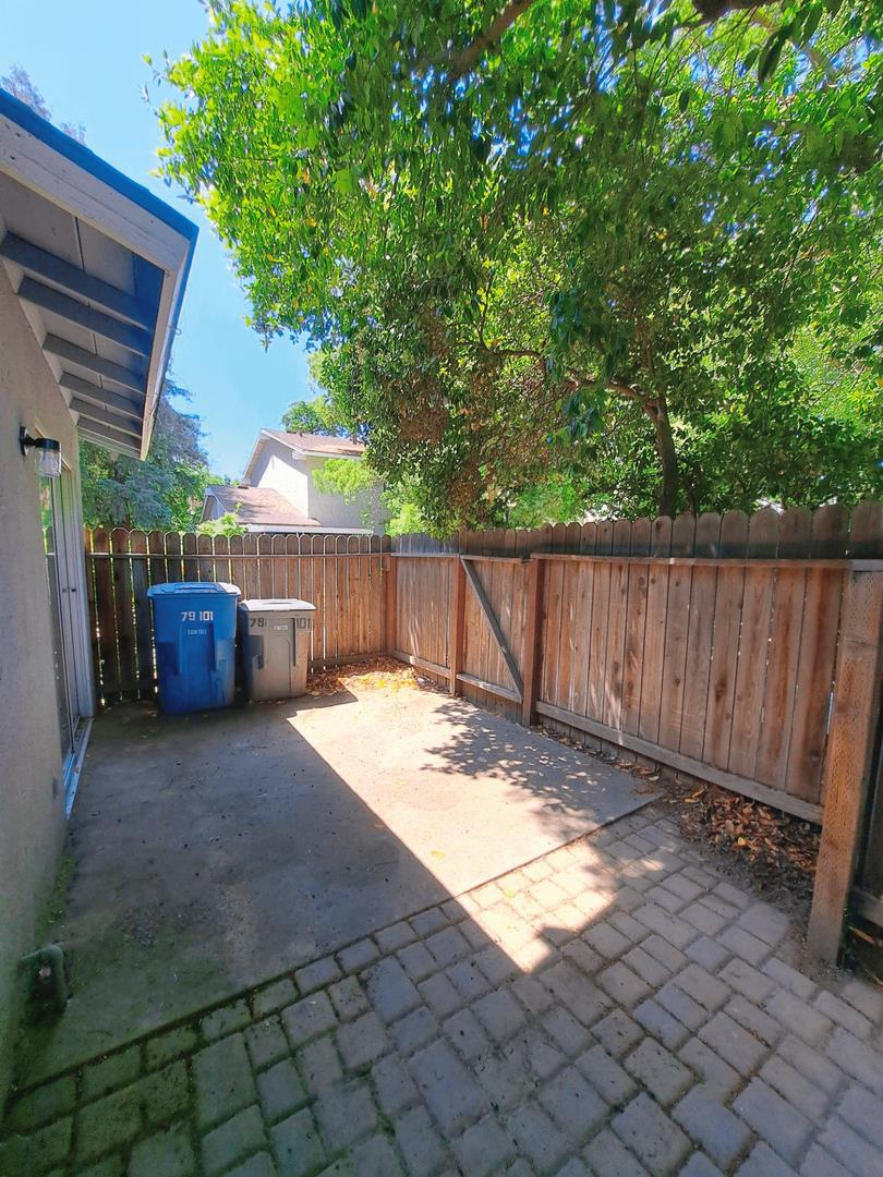 4779 N Cedar Ave #101, Fresno, CA 93726