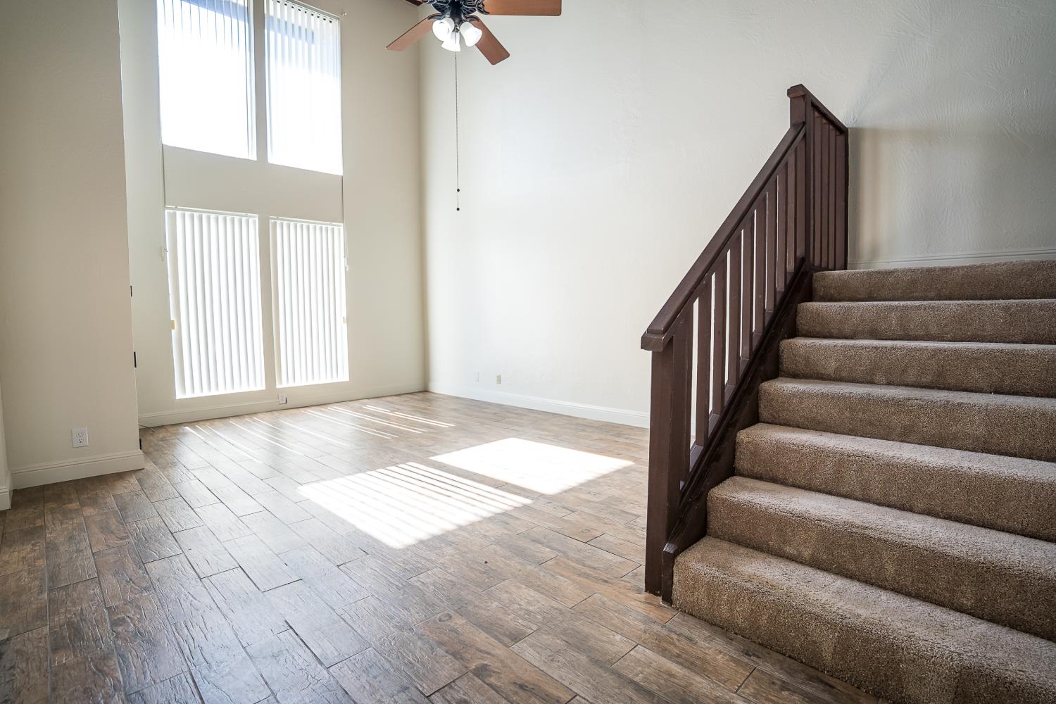 4919 N Millbrook Ave #207, Fresno, CA 93726