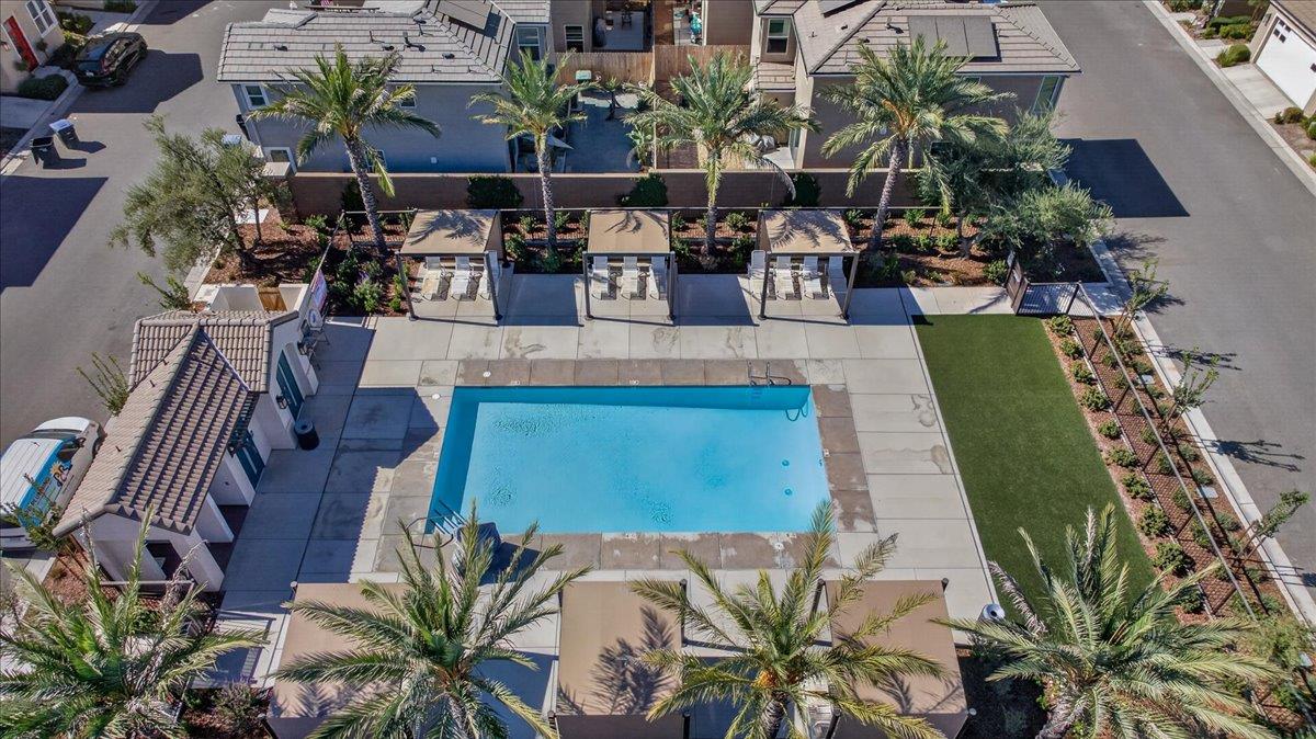 1118 N Elevations Way W, Madera, CA 93636