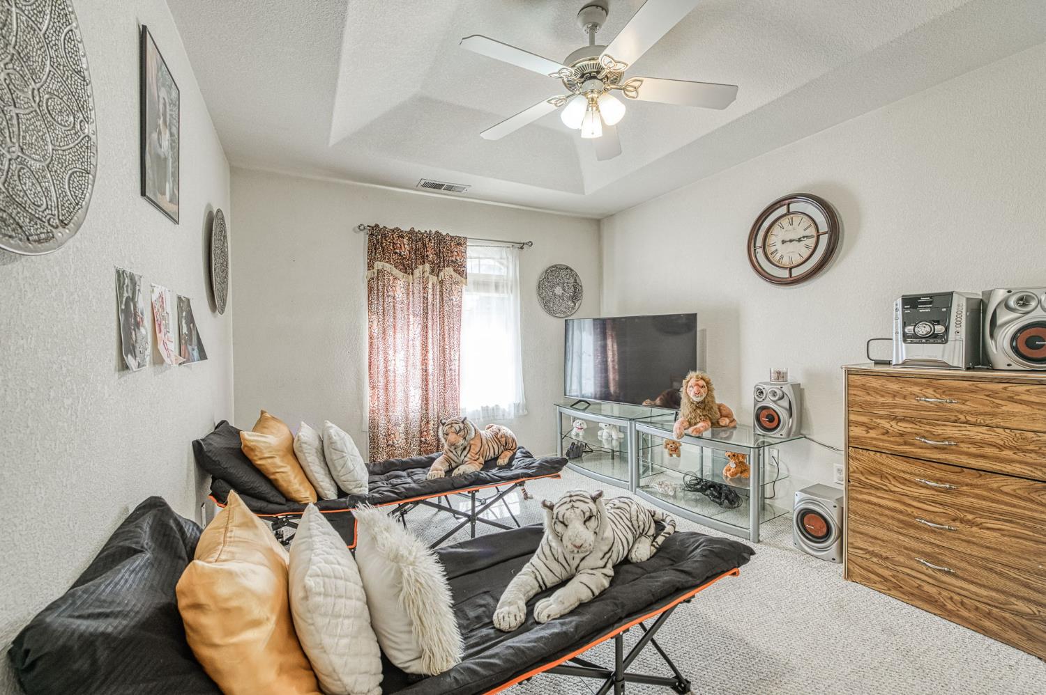 18891 Varden Dr, Madera, CA 93638