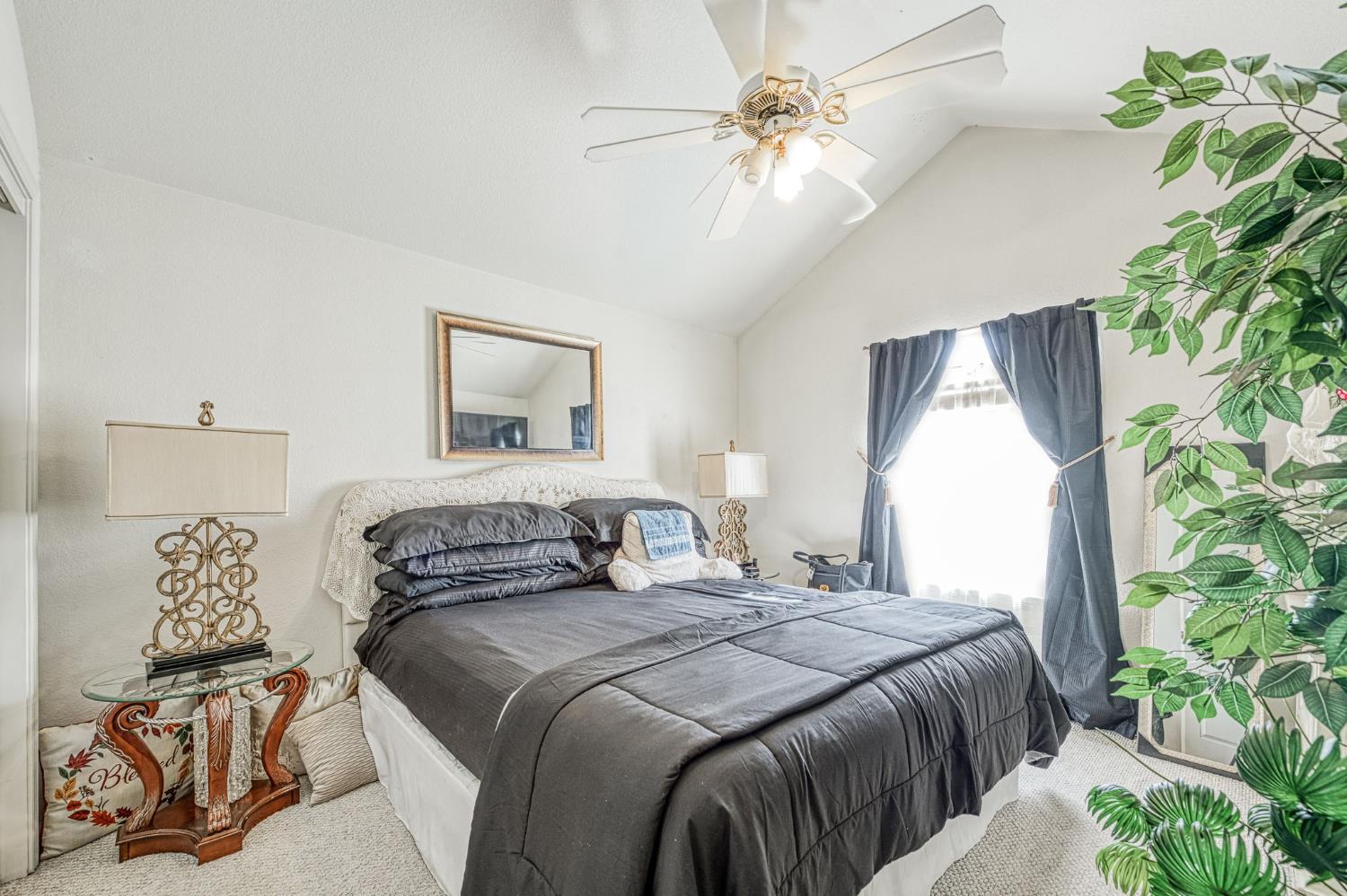 18891 Varden Dr, Madera, CA 93638