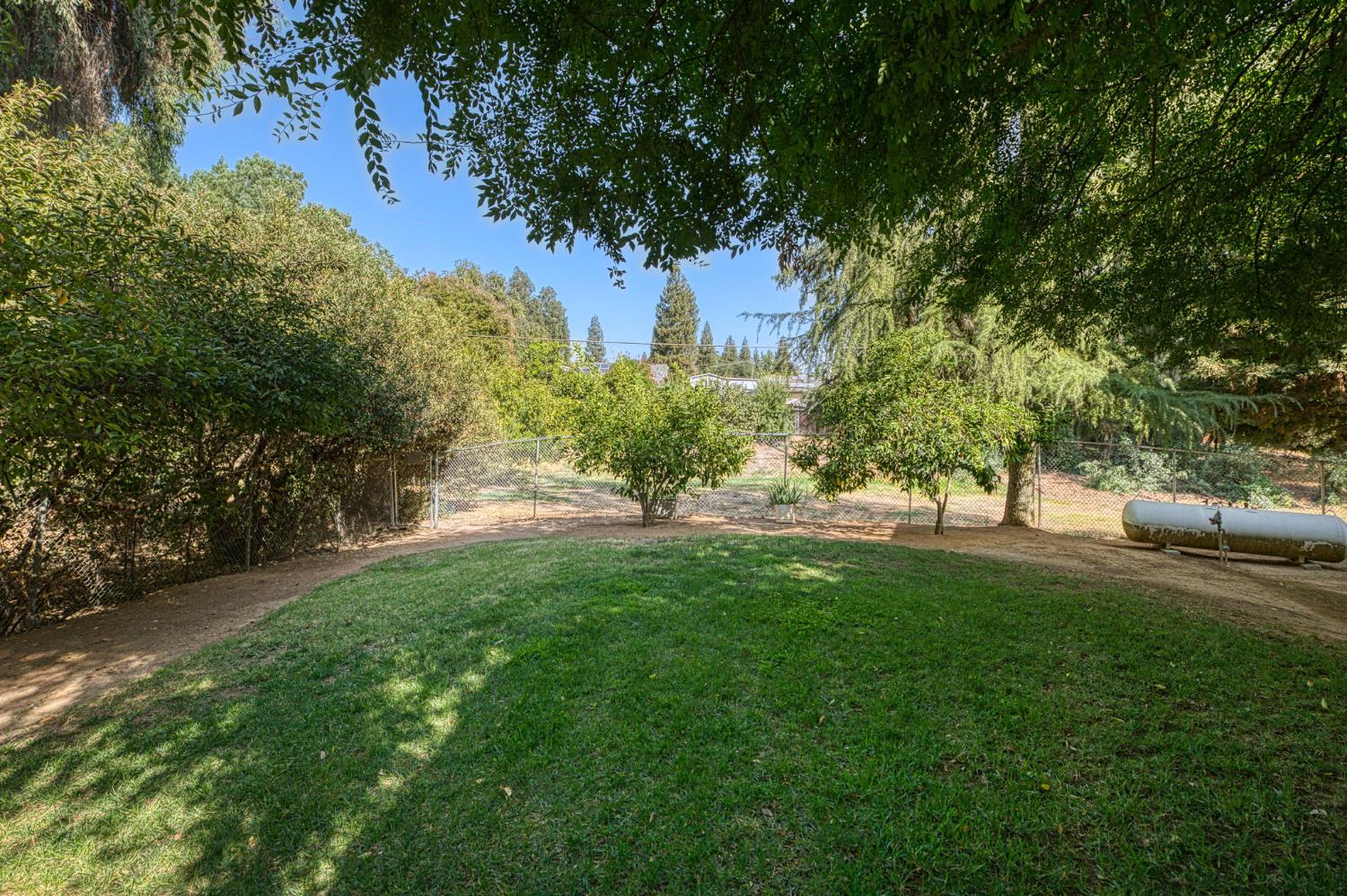 18891 Varden Dr, Madera, CA 93638