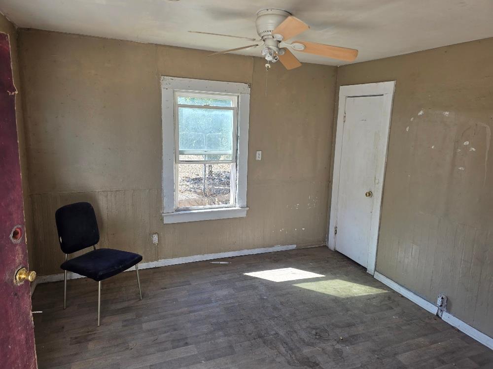1348 J St, Reedley, CA 93654