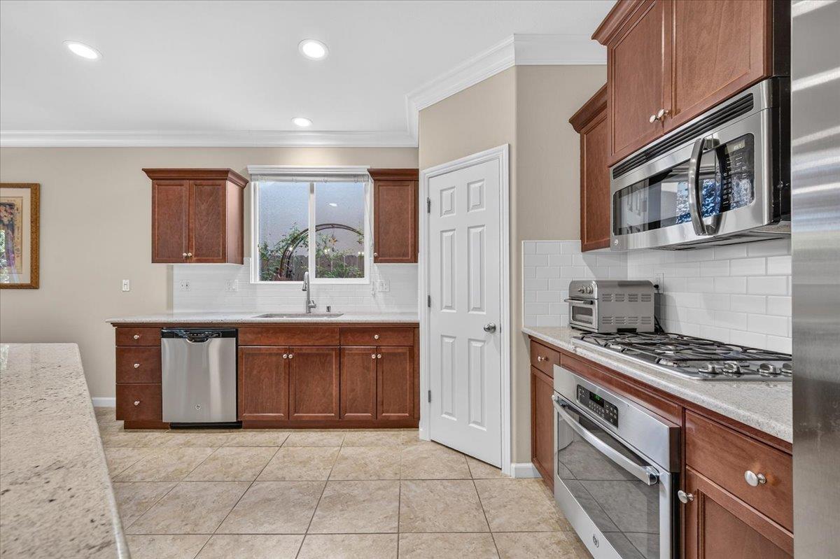 3501 Griffith, Clovis, CA 93619