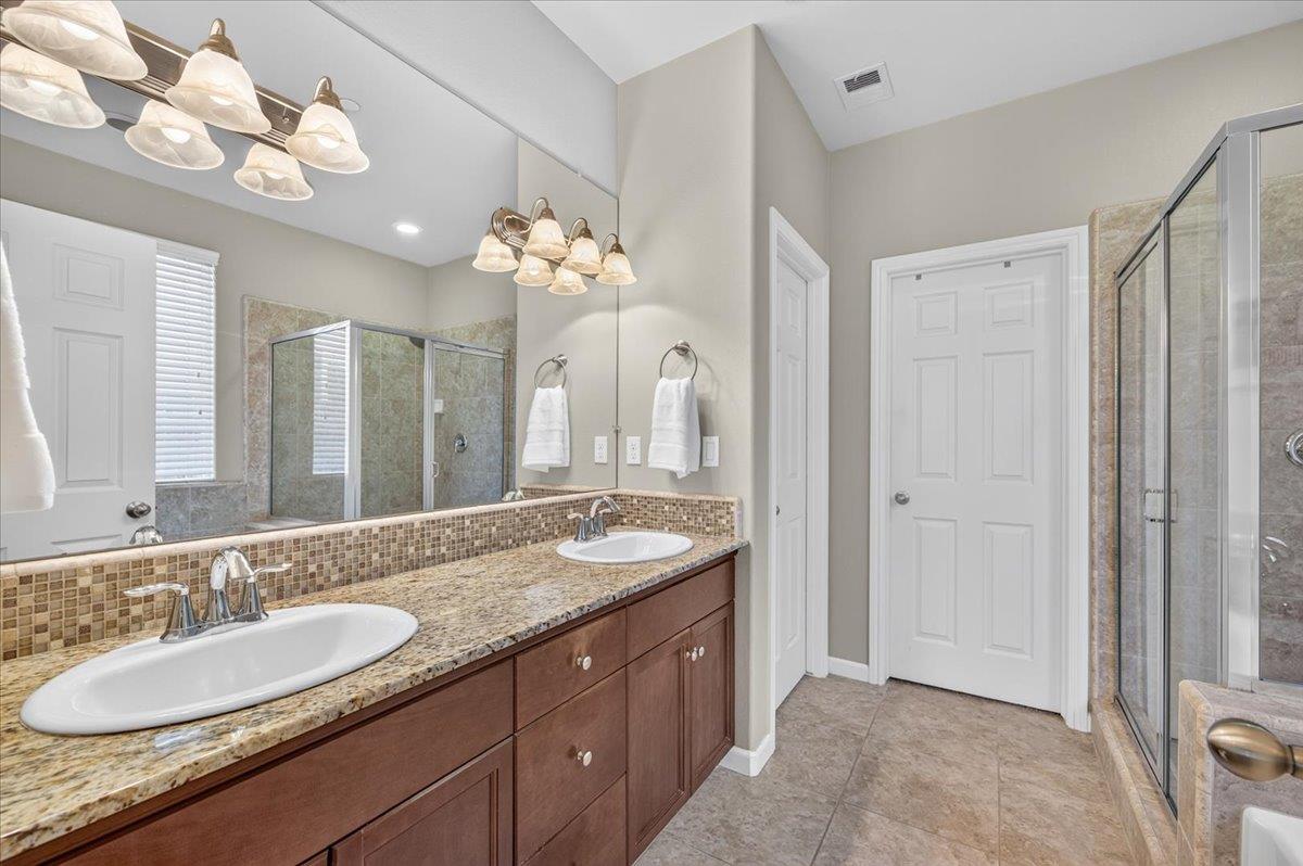 3501 Griffith, Clovis, CA 93619