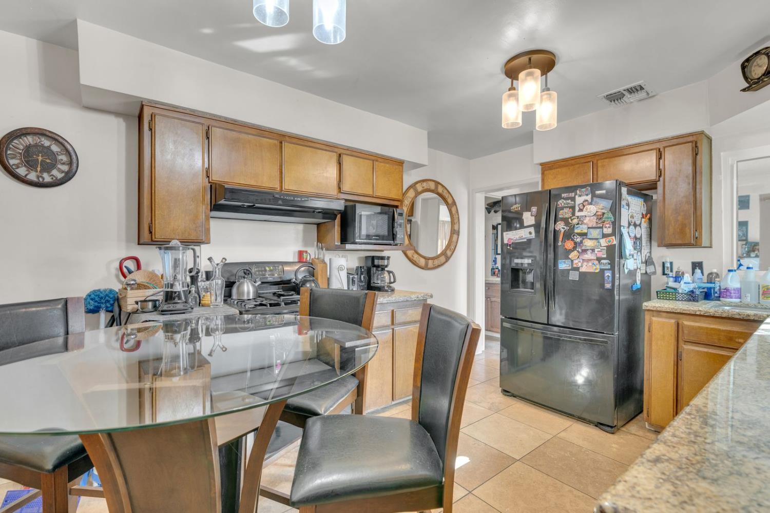 4702 E Cornell Ave, Fresno, CA 93703