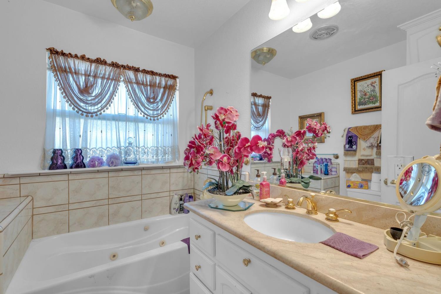 4702 E Cornell Ave, Fresno, CA 93703