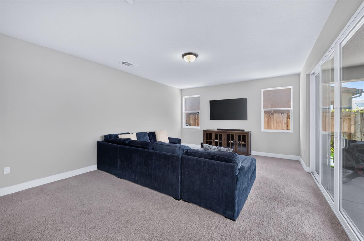 523 Talus Way S, Madera, CA 93636