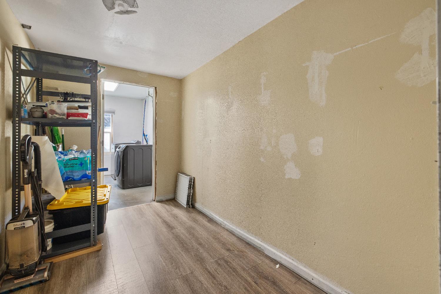 37590 E Kings Canyon Rd, Dunlap, CA 93621