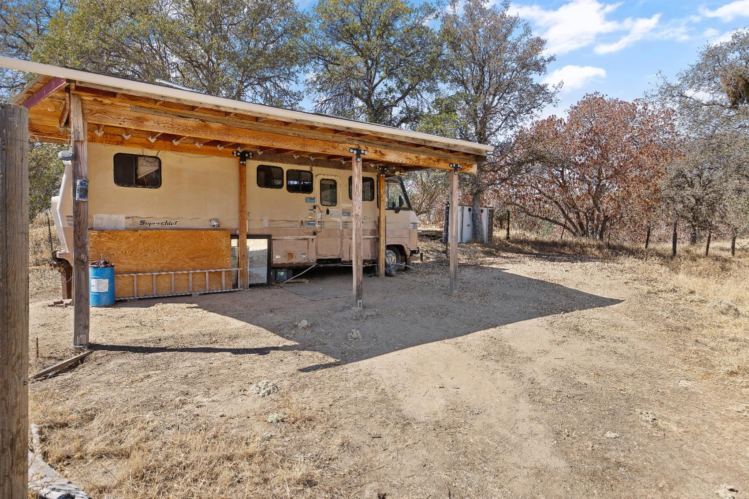 37590 E Kings Canyon Rd, Dunlap, CA 93621