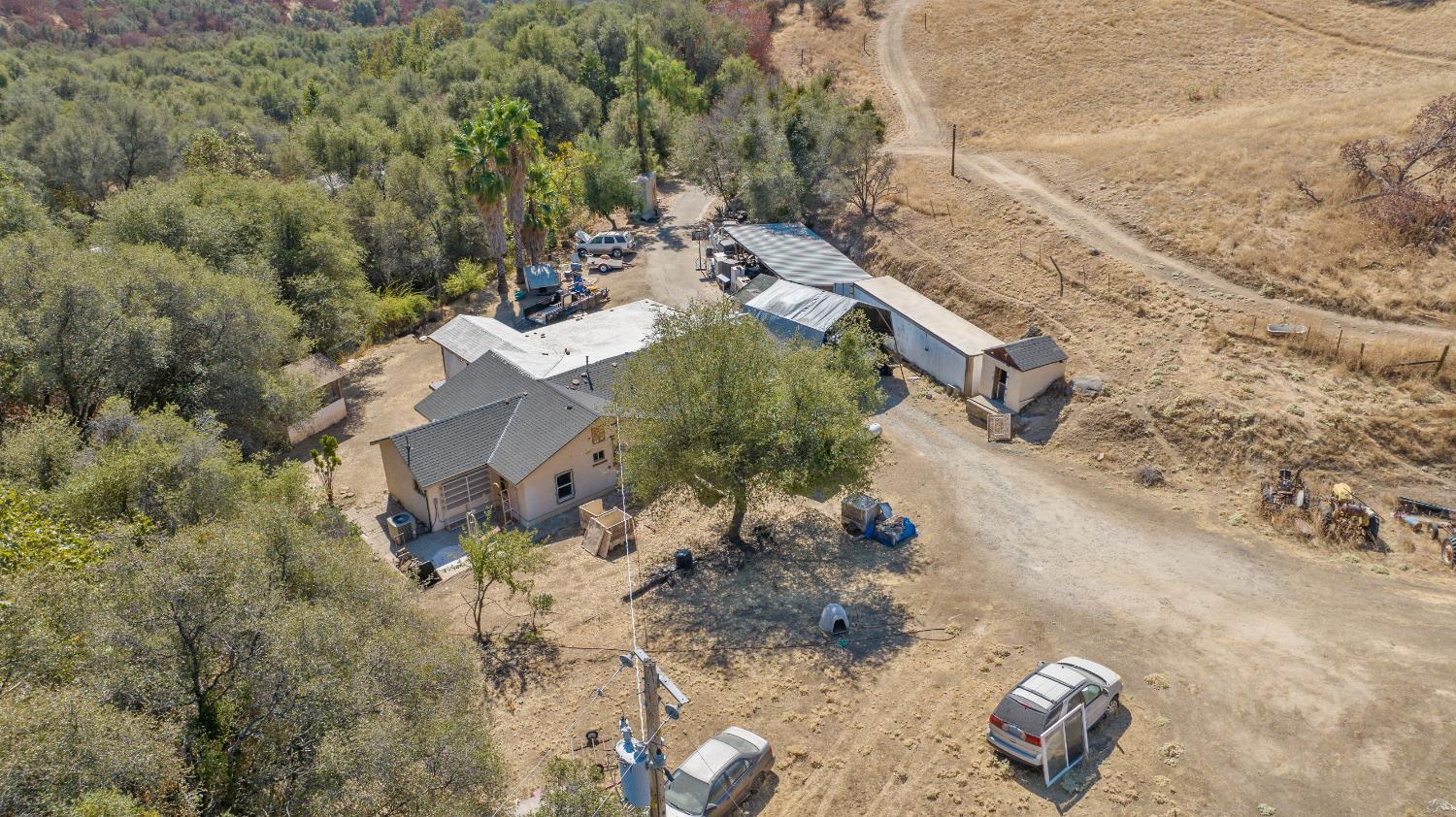37590 E Kings Canyon Rd, Dunlap, CA 93621