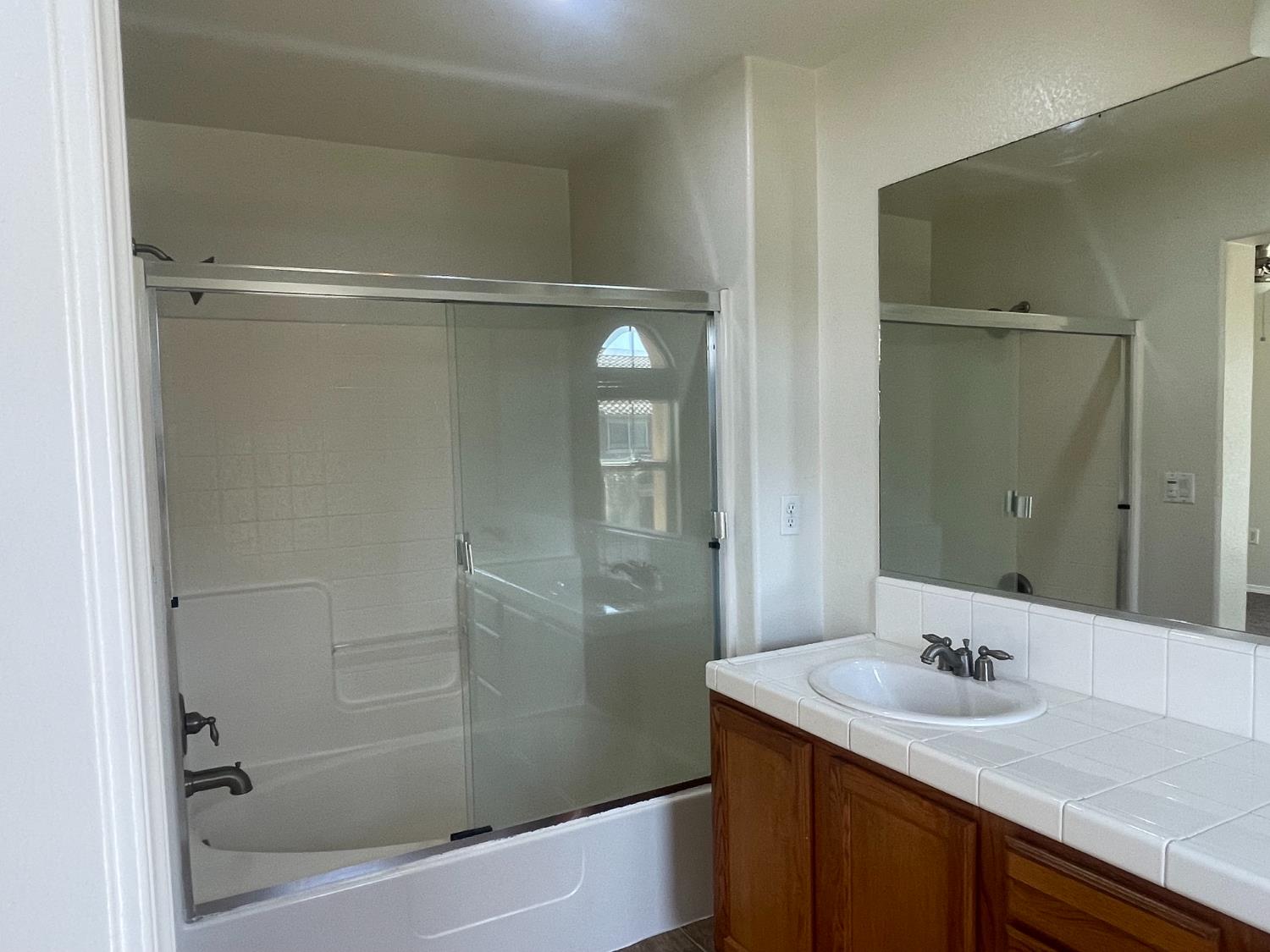 1128 W Walter Ave #61, Fowler, CA 93625