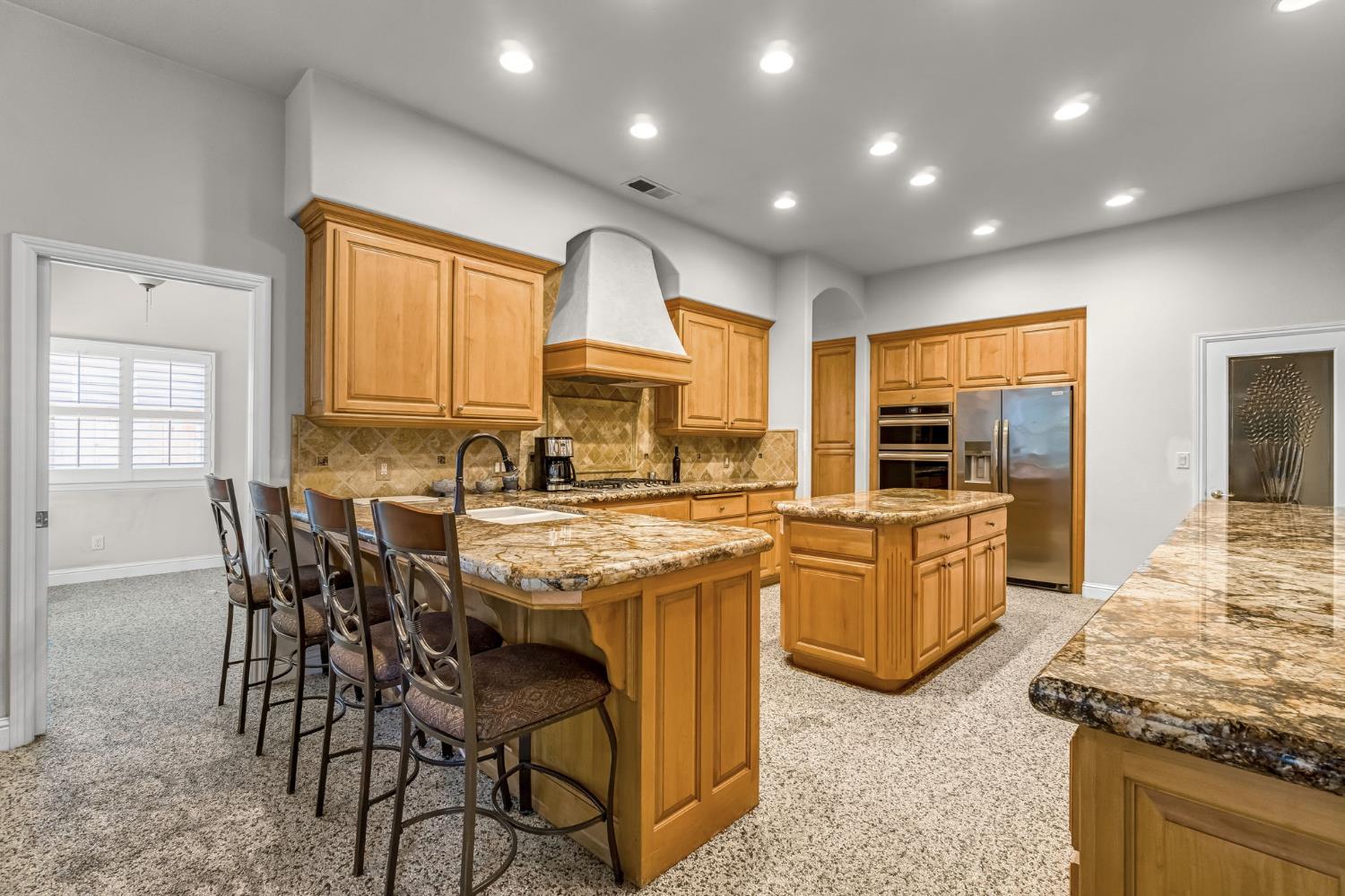 5025 W Birch Ave, Fresno, CA 93722