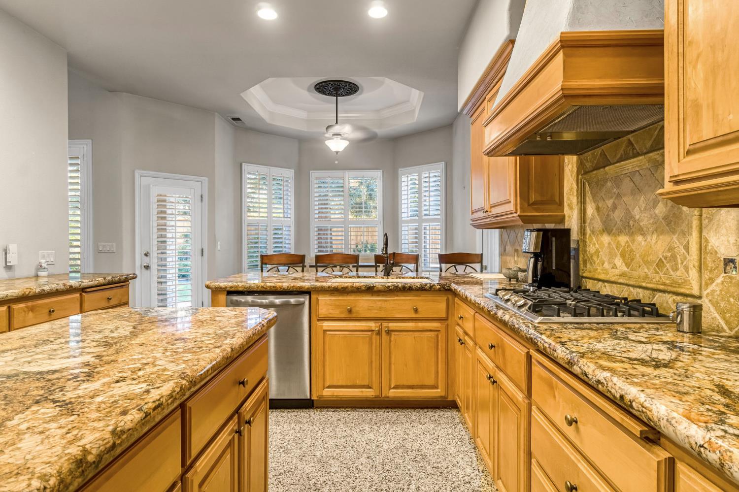 5025 W Birch Ave, Fresno, CA 93722
