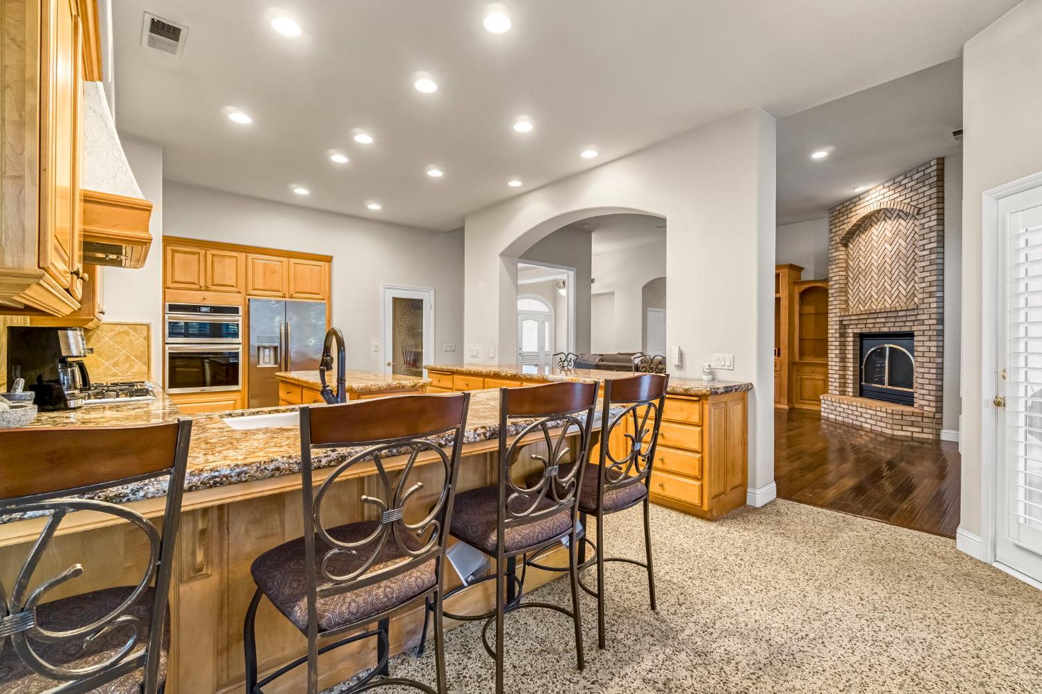 5025 W Birch Ave, Fresno, CA 93722