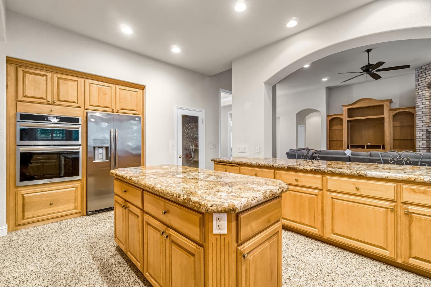 5025 W Birch Ave, Fresno, CA 93722