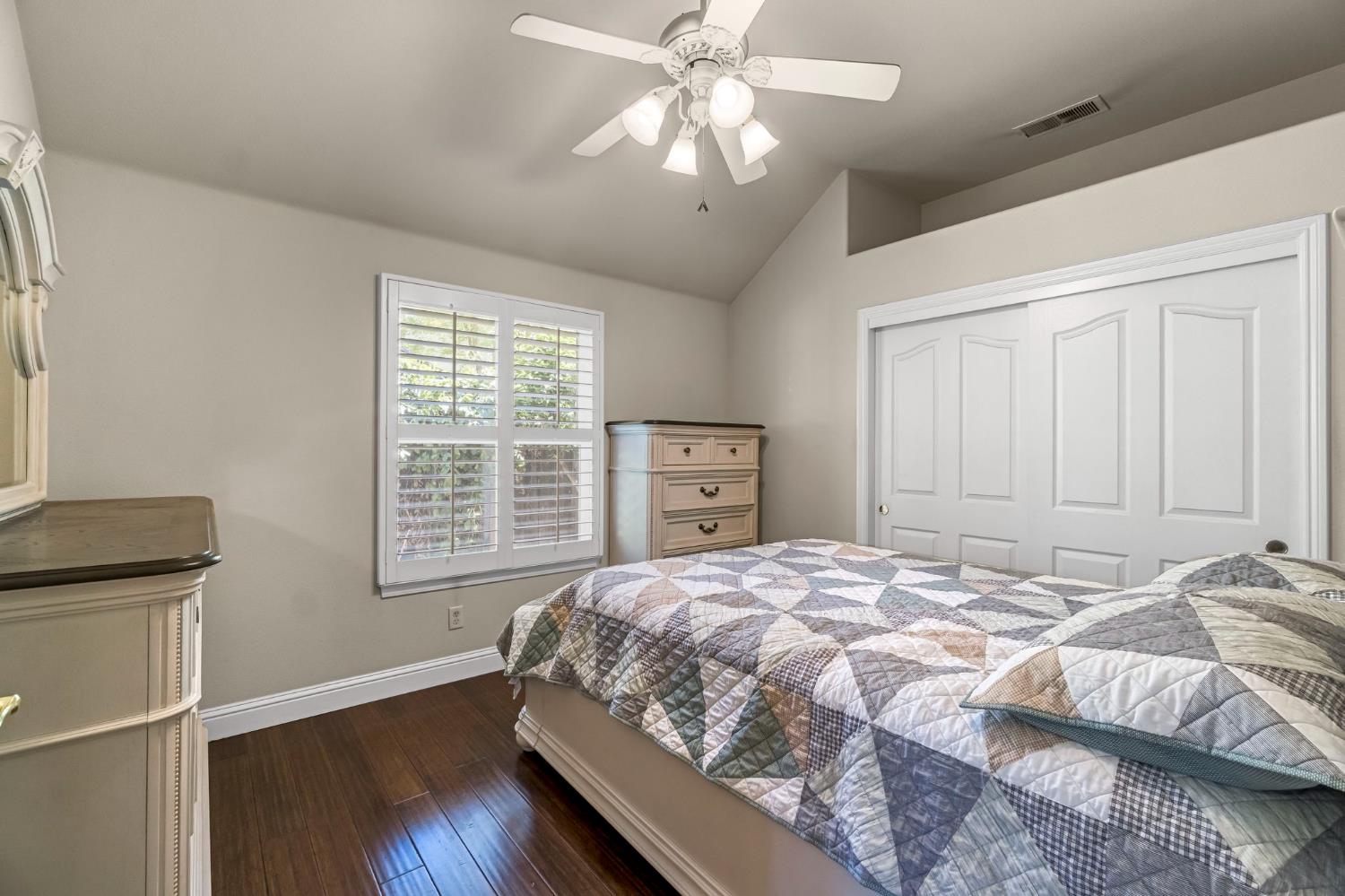 5025 W Birch Ave, Fresno, CA 93722