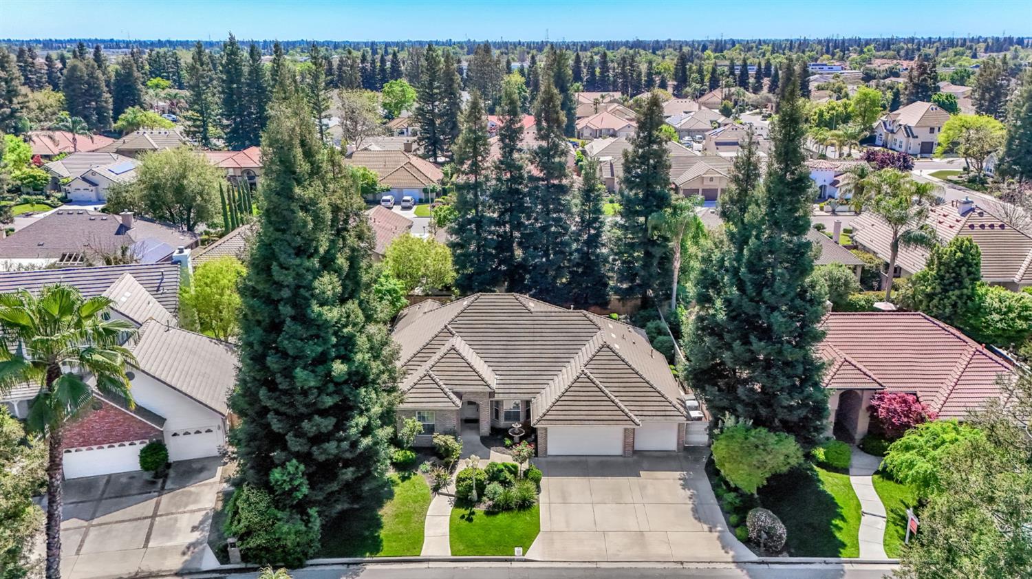 5025 W Birch Ave, Fresno, CA 93722