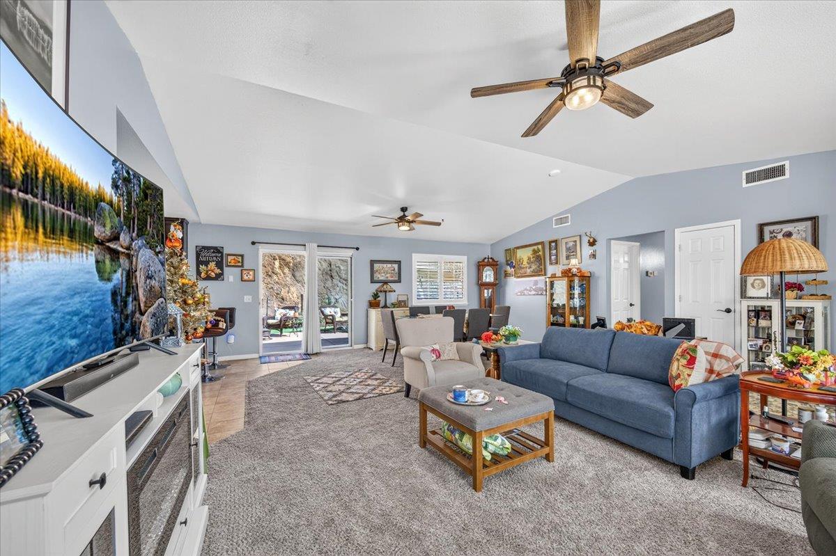 34122 Powerhouse Rd, Auberry, CA 93602
