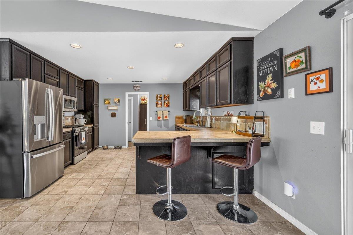 34122 Powerhouse Rd, Auberry, CA 93602