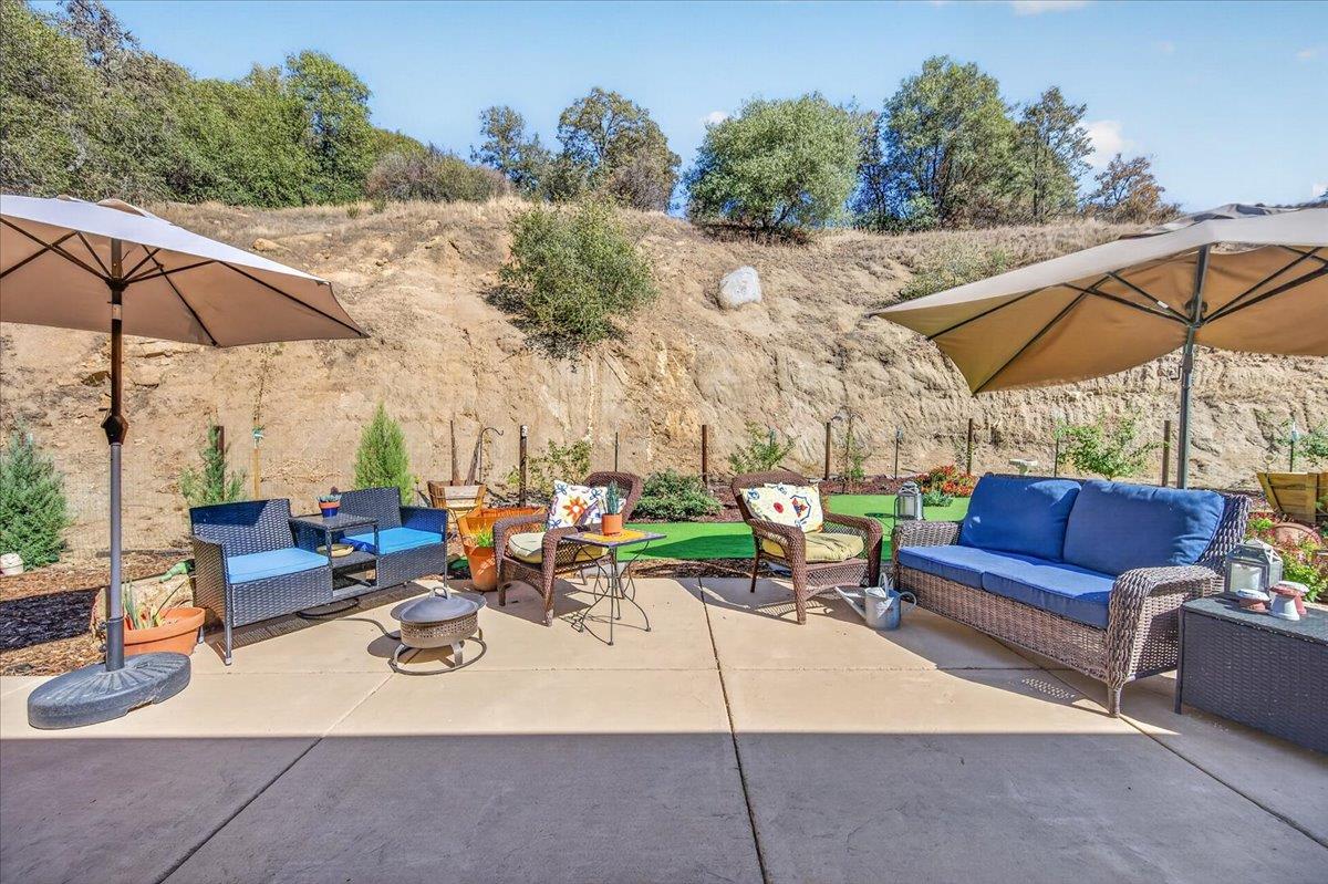 34122 Powerhouse Rd, Auberry, CA 93602