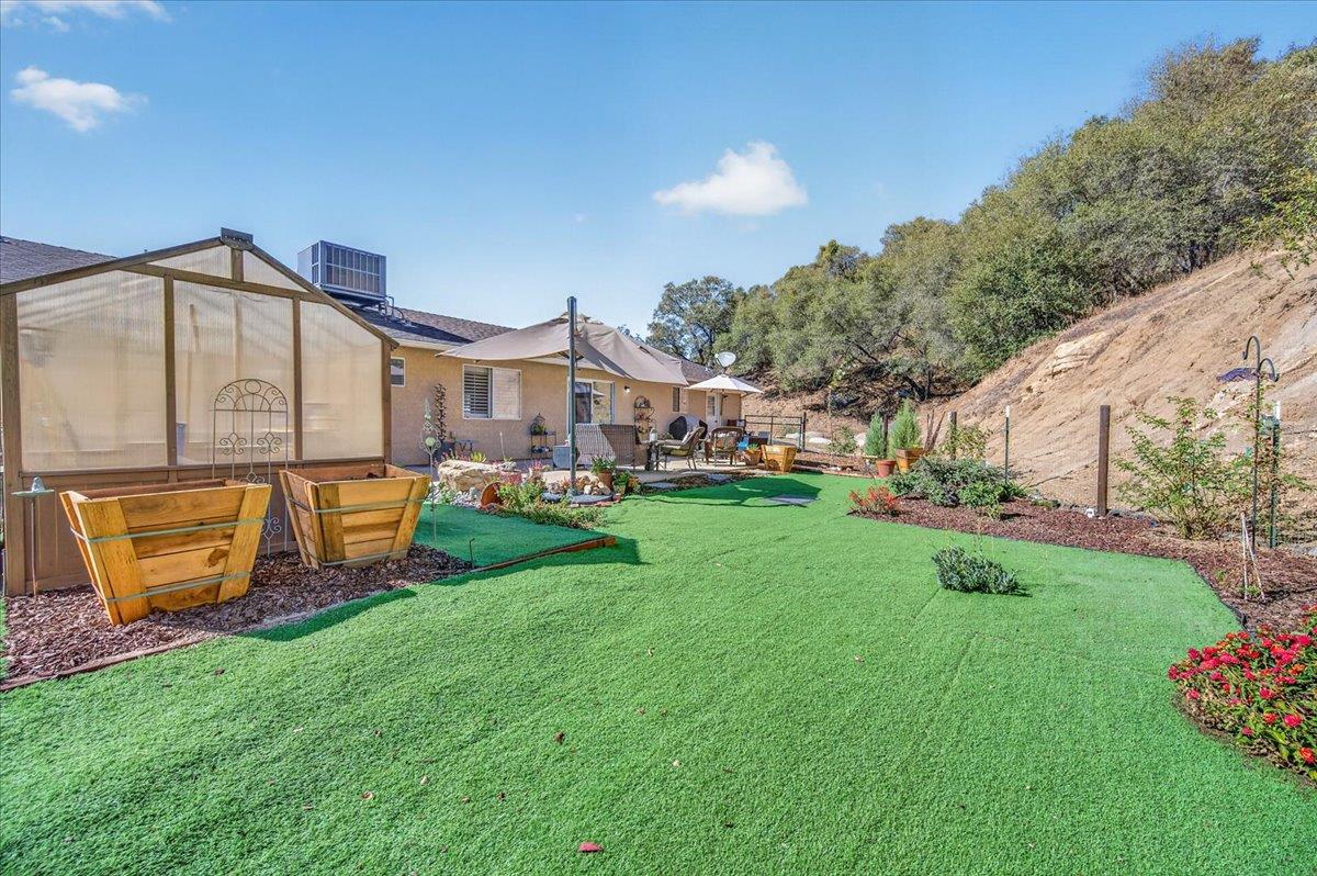 34122 Powerhouse Rd, Auberry, CA 93602