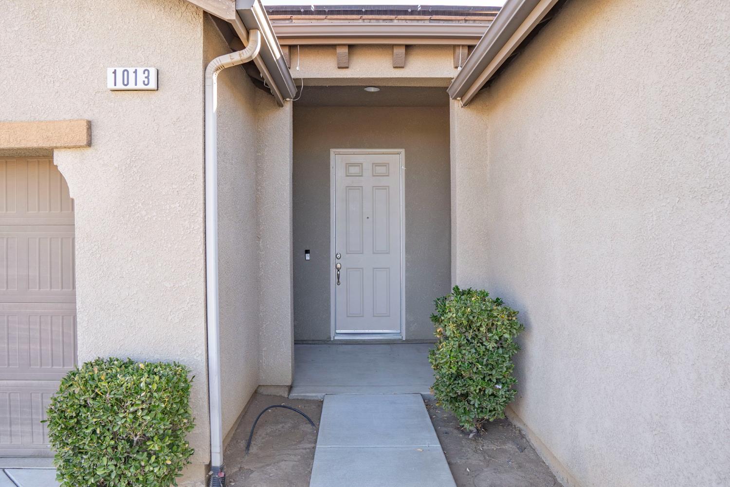 1013 La Jolla Ave, Clovis, CA 93619