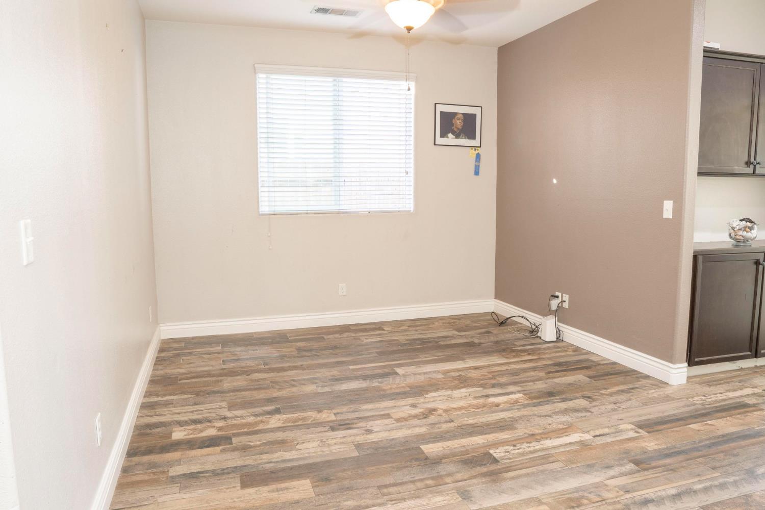 1013 La Jolla Ave, Clovis, CA 93619