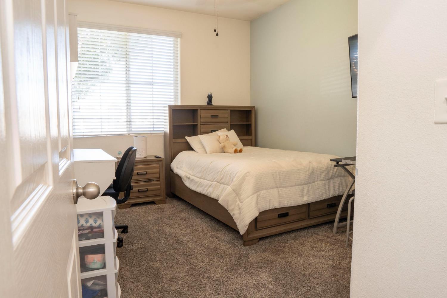 1013 La Jolla Ave, Clovis, CA 93619
