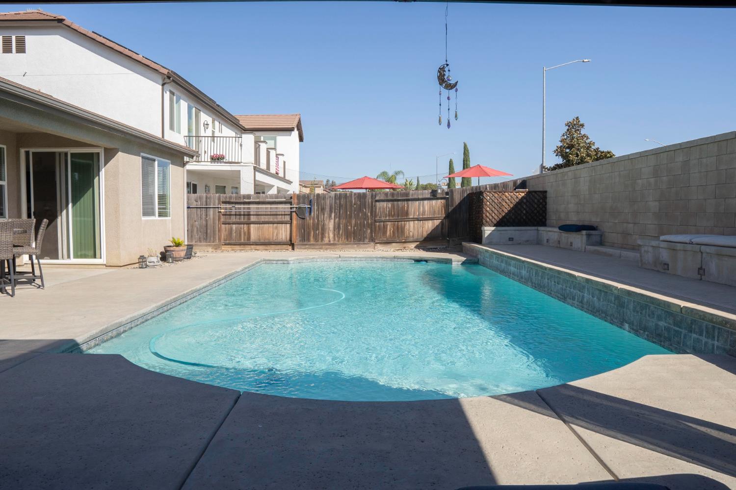 1013 La Jolla Ave, Clovis, CA 93619