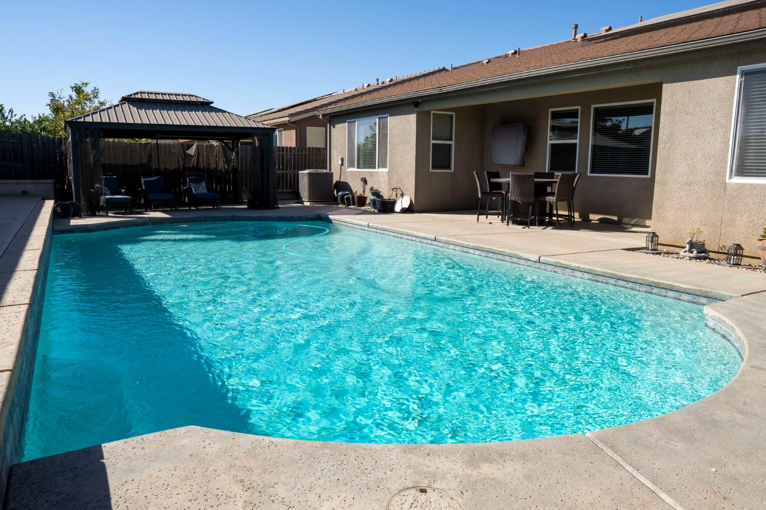 1013 La Jolla Ave, Clovis, CA 93619
