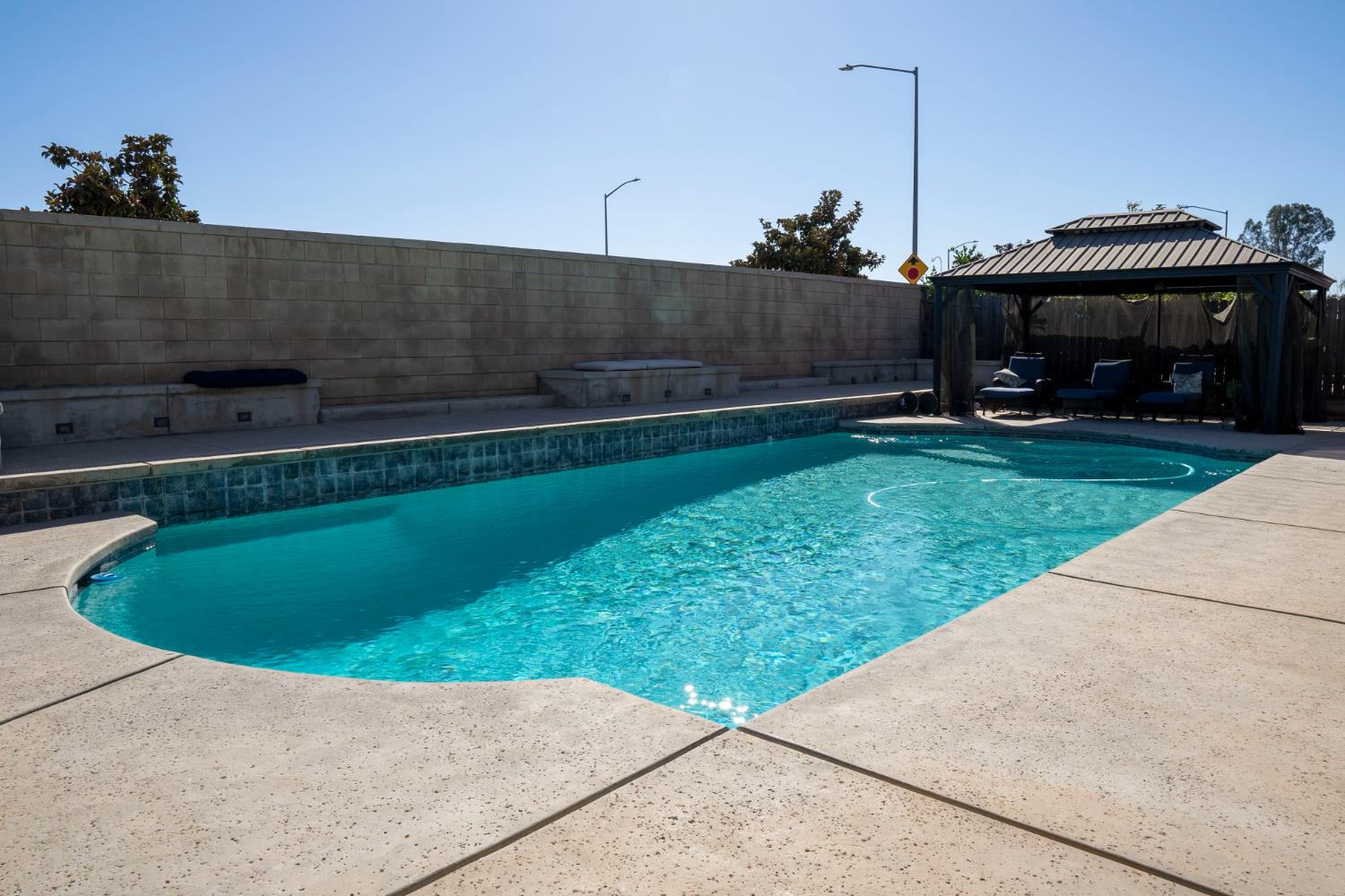 1013 La Jolla Ave, Clovis, CA 93619