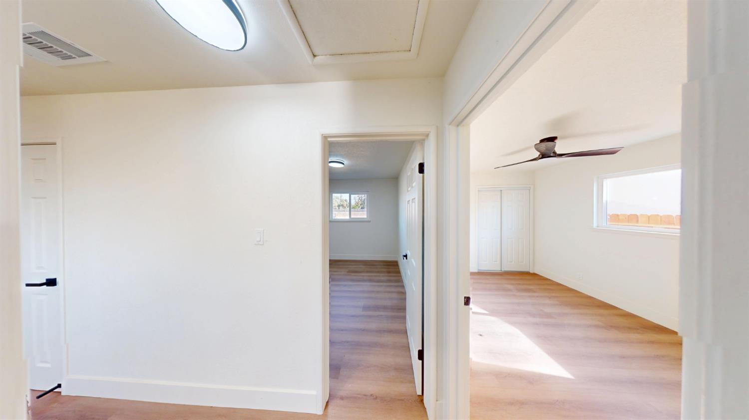 4302 N Holt Ave, Fresno, CA 93705