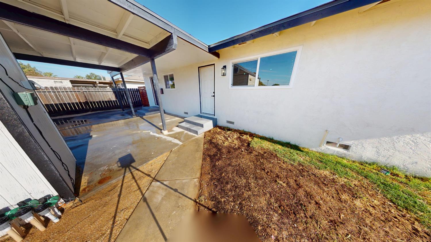 4302 N Holt Ave, Fresno, CA 93705