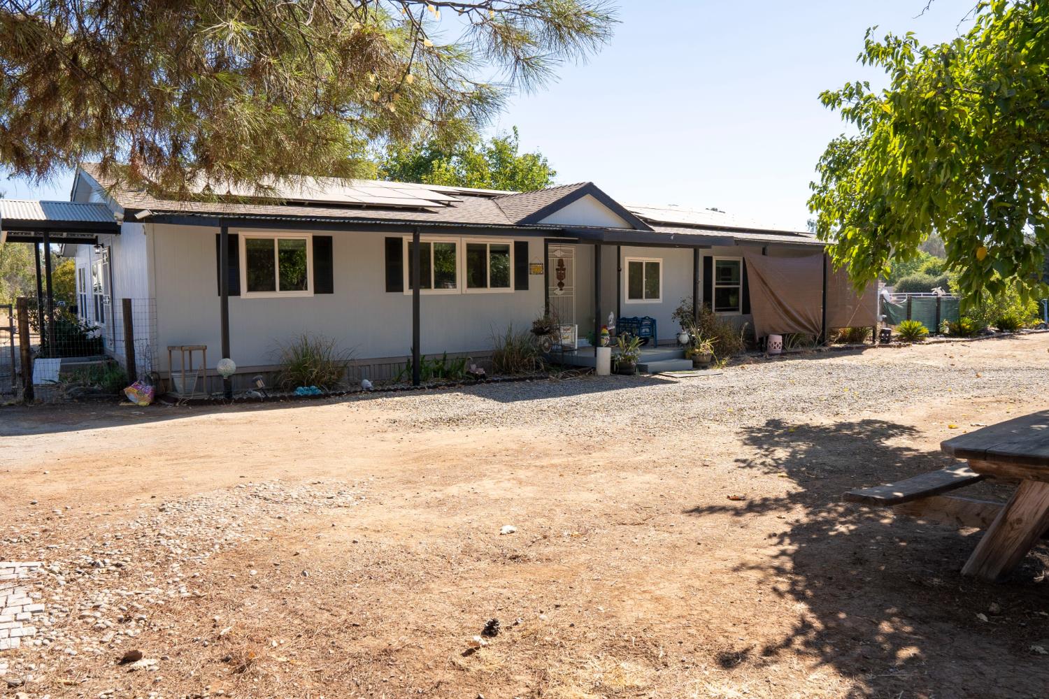 6136 N Bethel Ave, Clovis, CA 93619