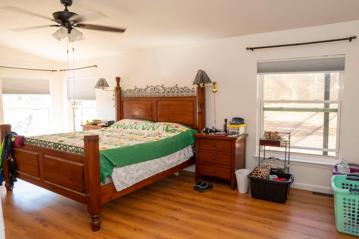 6136 N Bethel Ave, Clovis, CA 93619